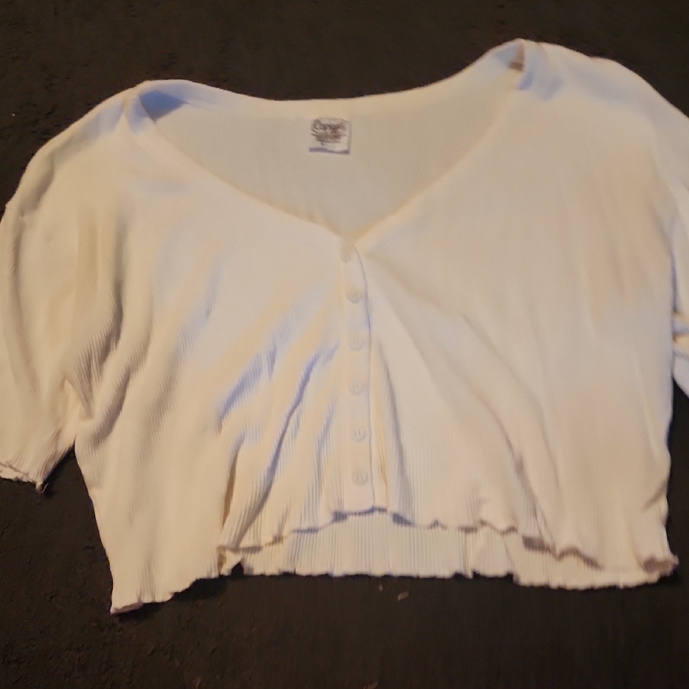 Elegant Cream Button-Front Crop Top